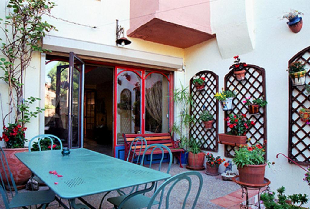 Hotel La Maison De Josepha Ferrals-lès-Corbières Exterior foto