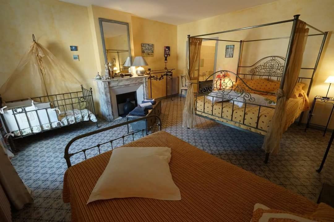 Hotel La Maison De Josepha Ferrals-lès-Corbières Exterior foto